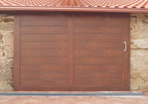 Trabajos de carpintería en madera y aluminio