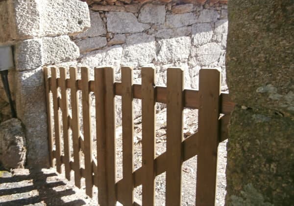 Trabajos de carpintería en madera y aluminio